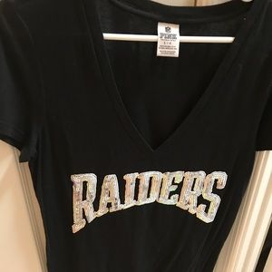 Raiders t shirt